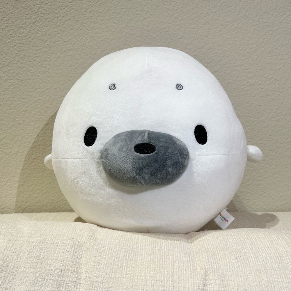 Round White Seal Plush (12 inch)